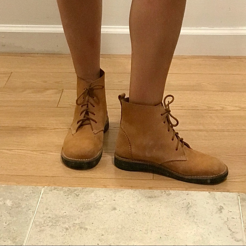 PRIVATELY SOLD!!! Vintage HO2 Studio tan suede leather ankle boots - Picture 6 of 14